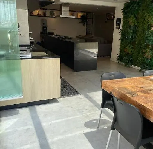 Apt Garden Luxo Completo Guarujá