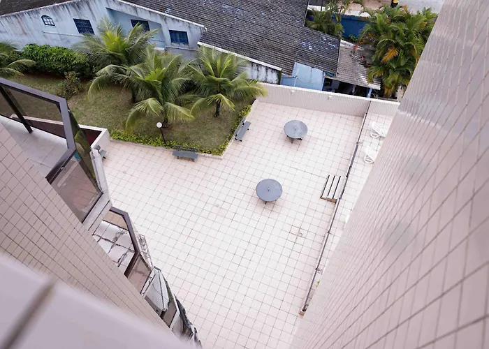Menlia Guarujá Apartamento